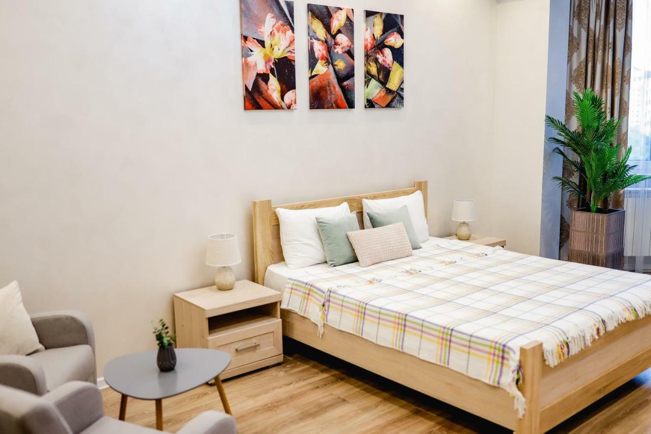 Great Apartment Near Unic Shopping Center Chisinau Exterior photo
